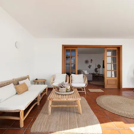 Semesterbostad Home2book Lanzarote Sunset & Jacuzzi House Charco del Palo