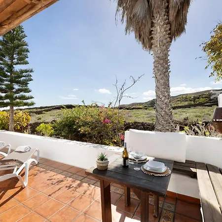 Home2book Lanzarote Sunset & Jacuzzi House
